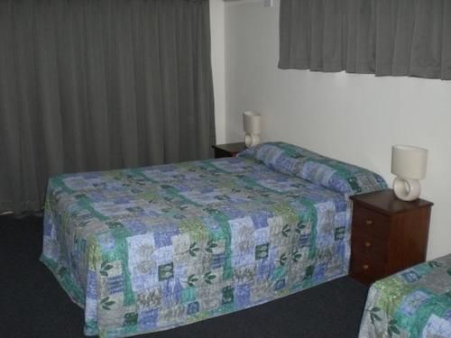 Whiteoaks Motel & Lodges トゥーンバ エクステリア 写真
